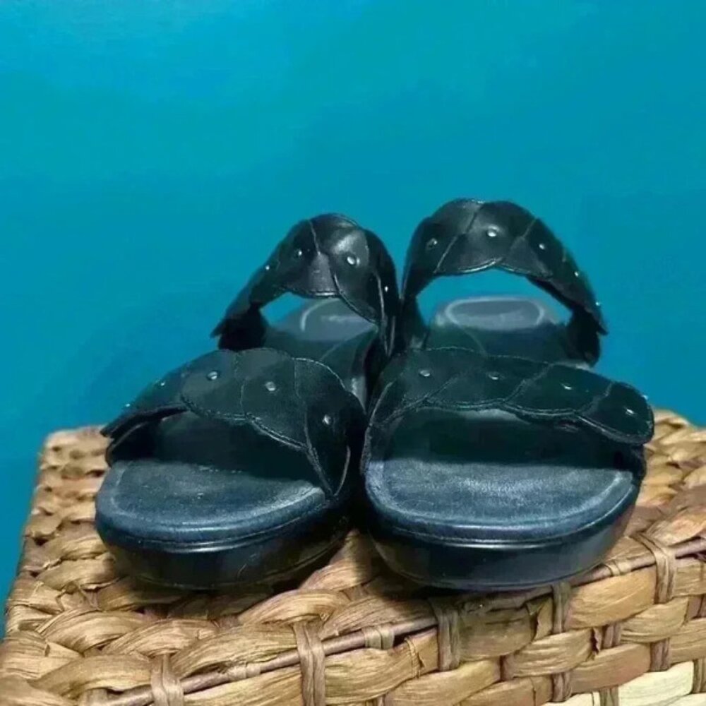 Dansko Dee Black Leather Studded Adjustable 2 Strap Sandals Womens Size 38